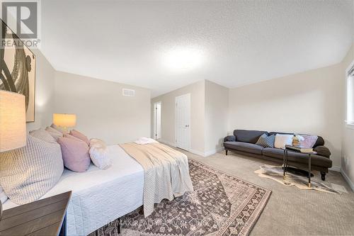 1492 Warbler Road, Oakville, ON - Indoor Photo Showing Bedroom