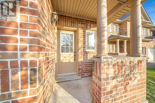 1492 Warbler Road, Oakville (West Oak Trails), ON - Outdoor With Facade