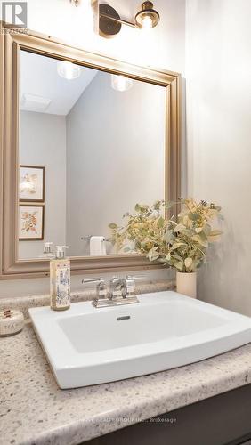 78 Blackthorne Crescent, London, ON - Indoor Photo Showing Bathroom