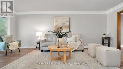 78 Blackthorne Crescent, London, ON - Indoor Photo Showing Living Room