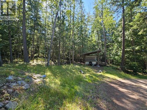 5851 6 Highway, Burton, BC - Outdoor