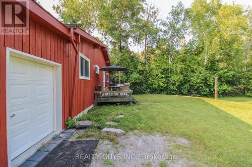 2946 Pigeon Lake Road, Kawartha Lakes, ON - Outdoor