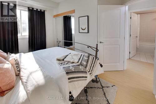 203 - 1785 Eglinton Avenue E, Toronto (Victoria Village), ON - Indoor Photo Showing Bedroom