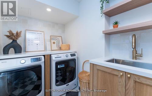 1908 - 5444 Yonge Street, Toronto (Willowdale West), ON - Indoor Photo Showing Laundry Room