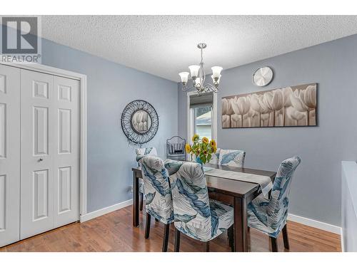 7127 Guelph Crescent, Prince George, BC - Indoor Photo Showing Dining Room