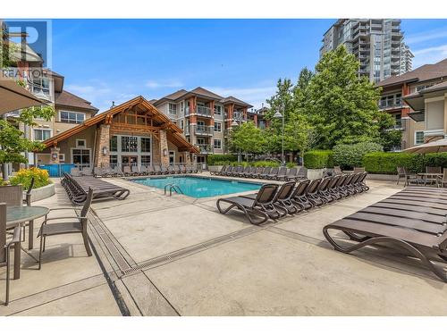 1093 Sunset Drive Unit# 310, Kelowna, BC - Outdoor With In Ground Pool