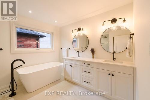 81 Homestead Way, Thorold (Allanburg/Thorold South), ON - Indoor Photo Showing Bathroom