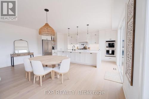 81 Homestead Way, Thorold, ON - Indoor Photo Showing Dining Room