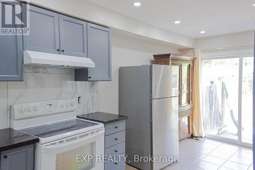 20 Curzon Crescent, Guelph, ON - Indoor Photo Showing Kitchen