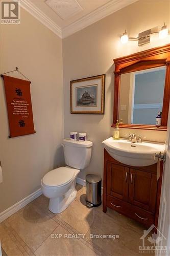 3065 Uplands Drive, Ottawa, ON - Indoor Photo Showing Bathroom