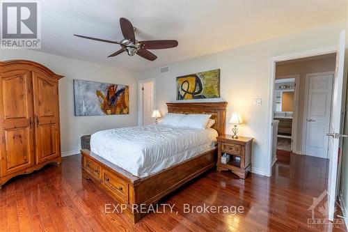 3065 Uplands Drive, Ottawa, ON - Indoor Photo Showing Bedroom