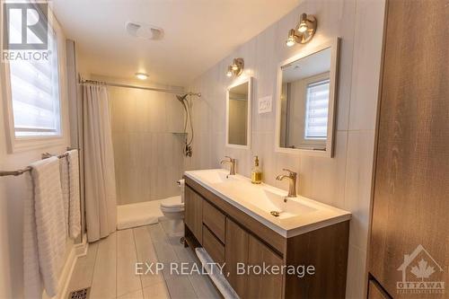 3065 Uplands Drive, Ottawa, ON - Indoor Photo Showing Bathroom