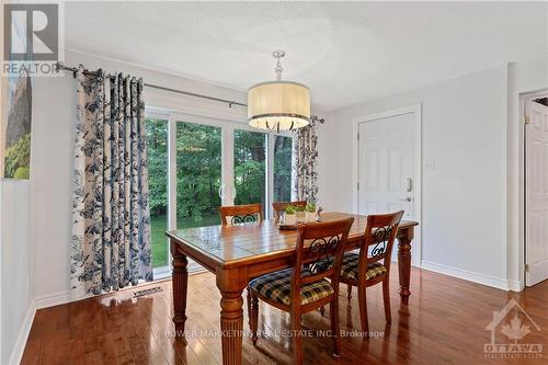 39 Seguinbourg Road, Prescott And Russell, ON - Indoor Photo Showing Dining Room