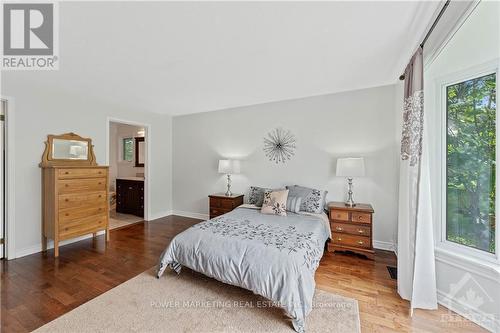 39 Seguinbourg Road, Prescott And Russell, ON - Indoor Photo Showing Bedroom