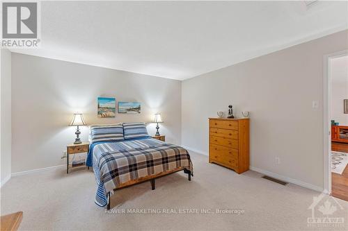 39 Seguinbourg Road, Prescott And Russell, ON - Indoor Photo Showing Bedroom