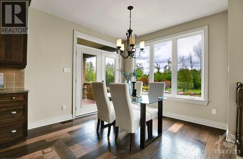 Dining area will suit 10 - 5844 Longhearth Way, Manotick, ON - Indoor Photo Showing Dining Room