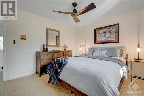 5 Sewell Way, Ottawa, ON - Indoor Photo Showing Bedroom