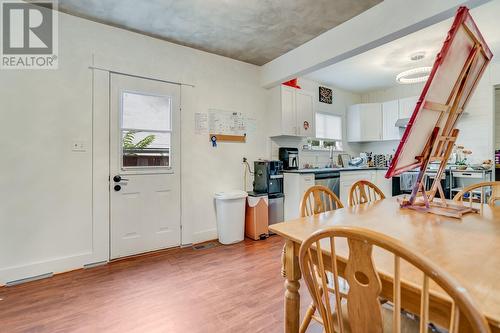 980 Coronation Avenue, Kelowna, BC - Indoor Photo Showing Dining Room