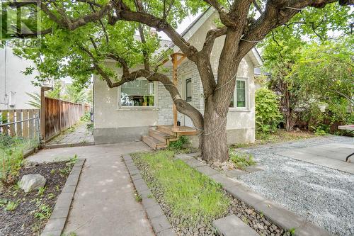 980 Coronation Avenue, Kelowna, BC - Outdoor