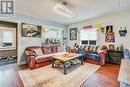 980 Coronation Avenue, Kelowna, BC  - Indoor Photo Showing Living Room 