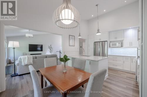 30 - 250 North Centre Road, London, ON - Indoor Photo Showing Dining Room