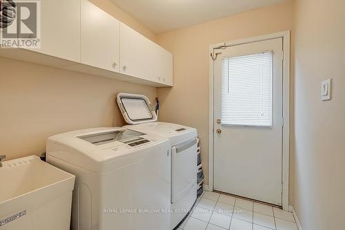 796 Hawkins Crescent, Burlington (Brant), ON - Indoor Photo Showing Laundry Room