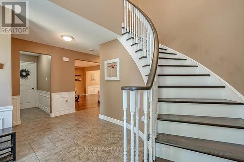 796 Hawkins Crescent, Burlington (Brant), ON - Indoor Photo Showing Other Room