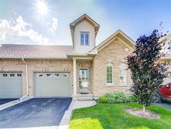 99 OAKHAMPTON Trail  Hamilton, ON L9B 0A4