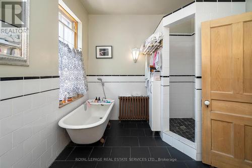 62 Lakeview Avenue, Toronto, ON - Indoor Photo Showing Bathroom