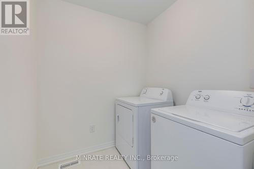 40 Freedom Crescent, Hamilton (Mount Hope), ON - Indoor Photo Showing Laundry Room