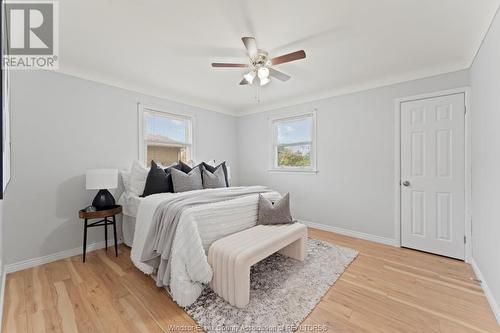 1655 Partington Avenue, Windsor, ON - Indoor Photo Showing Bedroom