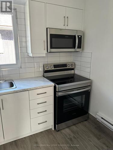 1 - 3 Francis Street, St. Catharines, ON - Indoor Photo Showing Kitchen