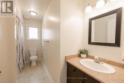 143 Monique Crescent, Barrie (East Bayfield), ON - Indoor Photo Showing Bathroom