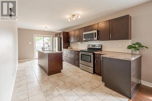 143 Monique Crescent, Barrie (East Bayfield), ON - Indoor Photo Showing Kitchen With Stainless Steel Kitchen