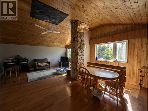 7415 Parsnip Road, Prince George, BC - Indoor Photo Showing Dining Room