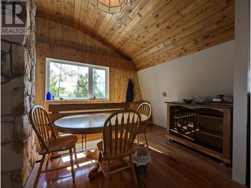 7415 Parsnip Road, Prince George, BC - Indoor Photo Showing Dining Room