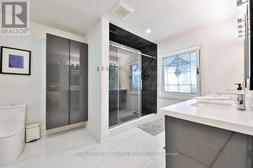 398 Winston Churchill Boulevard, Oakville (Eastlake), ON - Indoor Photo Showing Bathroom