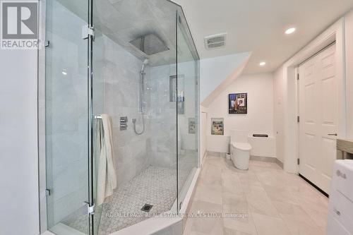 398 Winston Churchill Boulevard, Oakville (Eastlake), ON - Indoor Photo Showing Bathroom