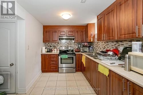 482 Van Kirk Drive, Brampton (Northwest Sandalwood Parkway), ON - Indoor Photo Showing Kitchen With Stainless Steel Kitchen