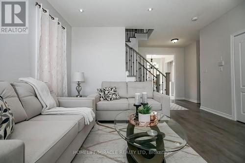 482 Van Kirk Drive, Brampton (Northwest Sandalwood Parkway), ON - Indoor Photo Showing Living Room