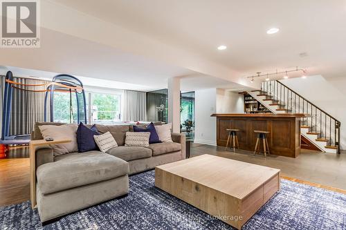 1345 Glenburnie Road, Mississauga (Mineola), ON - Indoor Photo Showing Living Room