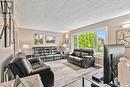 146 Chan Crescent, Saskatoon, SK  - Indoor Photo Showing Living Room 