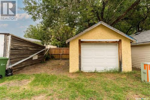 2530 Broder Street, Regina, SK - Outdoor With Exterior