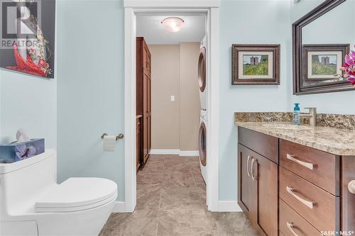 904 2300 Broad Street, Regina, SK - Indoor Photo Showing Bathroom