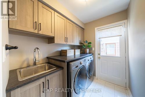 1057 Frei Street, Cobourg, ON - Indoor Photo Showing Laundry Room