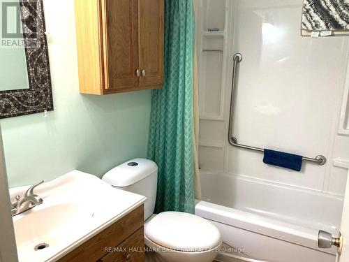 543 Crystal Drive, Peterborough (Ashburnham), ON - Indoor Photo Showing Bathroom