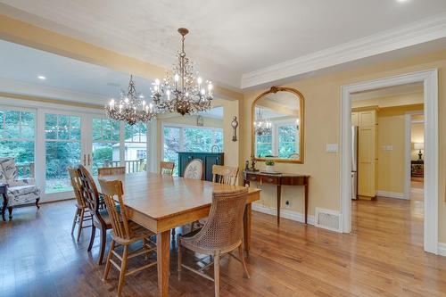 676 King Road, Burlington, ON - Indoor Photo Showing Dining Room