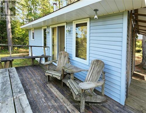 111 Suncrest Lane, Renfrew, ON - Outdoor With Deck Patio Veranda With Exterior