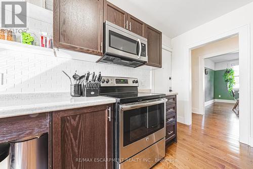 6 - 362 John Street S, Hamilton (Kirkendall), ON - Indoor Photo Showing Kitchen