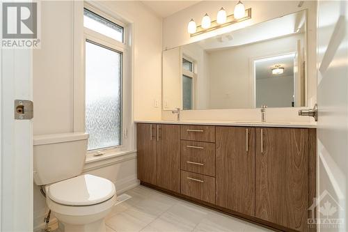 Primary Ensuite - 60 Heirloom Street, Ottawa, ON - Indoor Photo Showing Bathroom